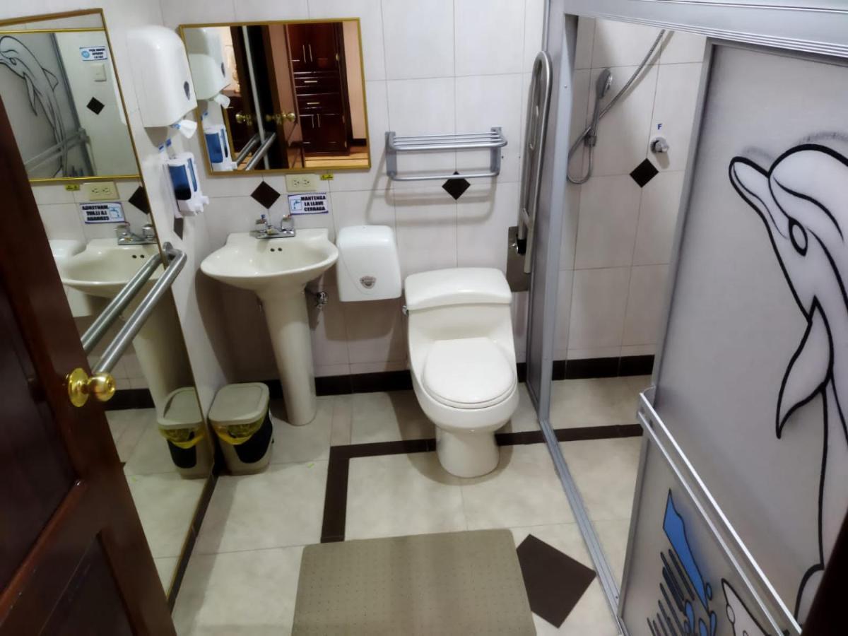 Hotel Velanez Suite ריובמבה מראה חיצוני תמונה